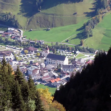 Gaestehaus Danler 施图拜河谷新施蒂夫特